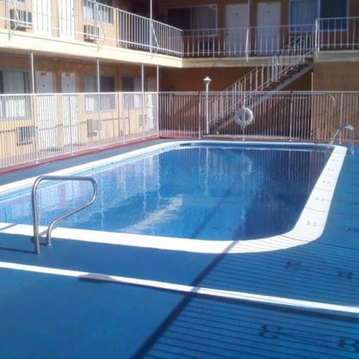 Shasta Lodge