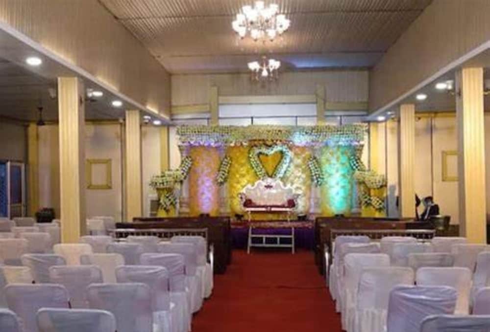 Hotel Vihar By GRB