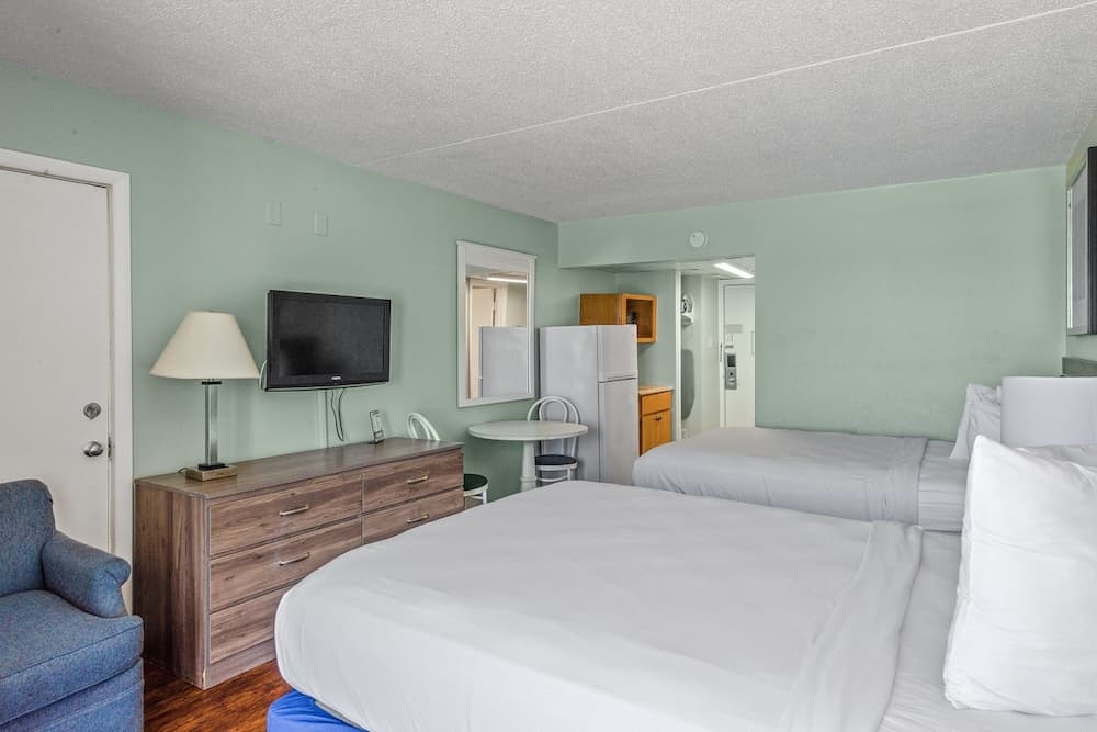 Sea Mist Resort 51205 Double Beds Full Kitchen!
