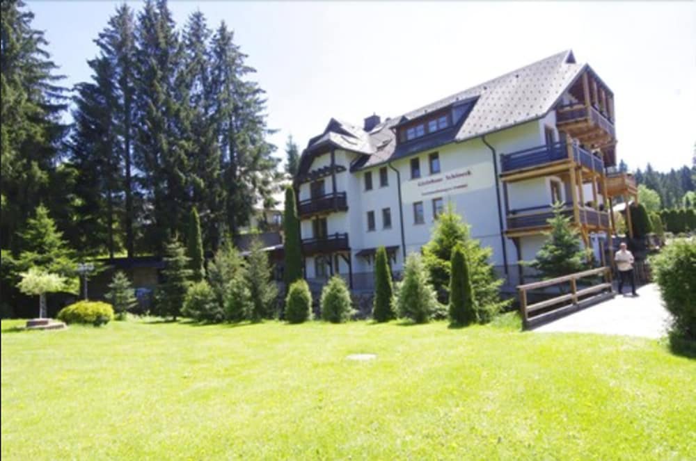 Hotel Schoneck Garni