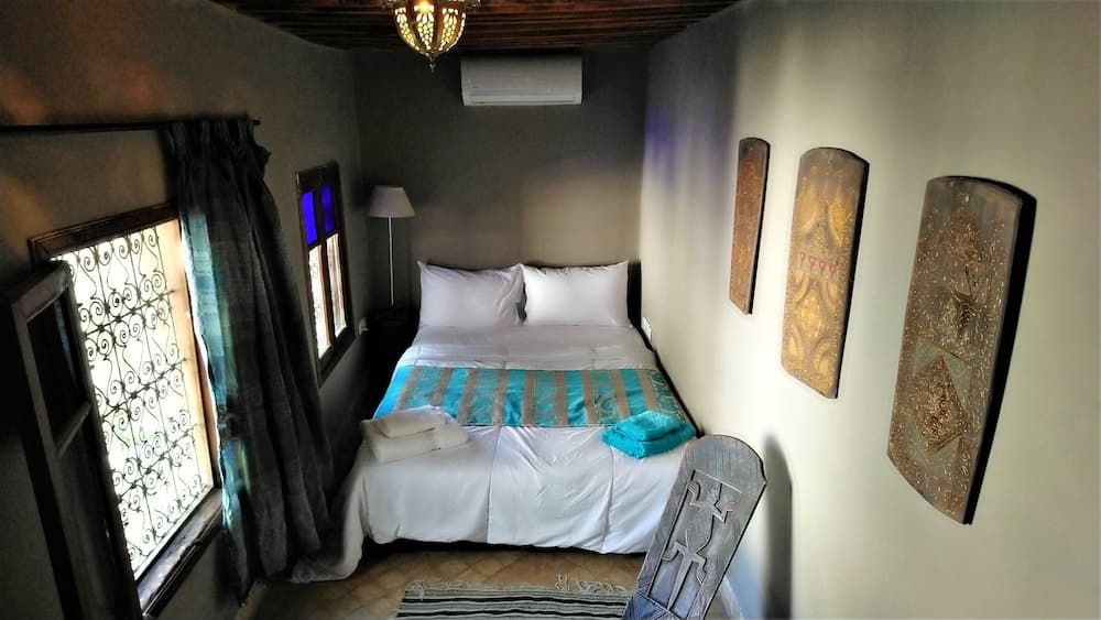 Riad Fes Safir - Rooftop Terrace with Medina Views
