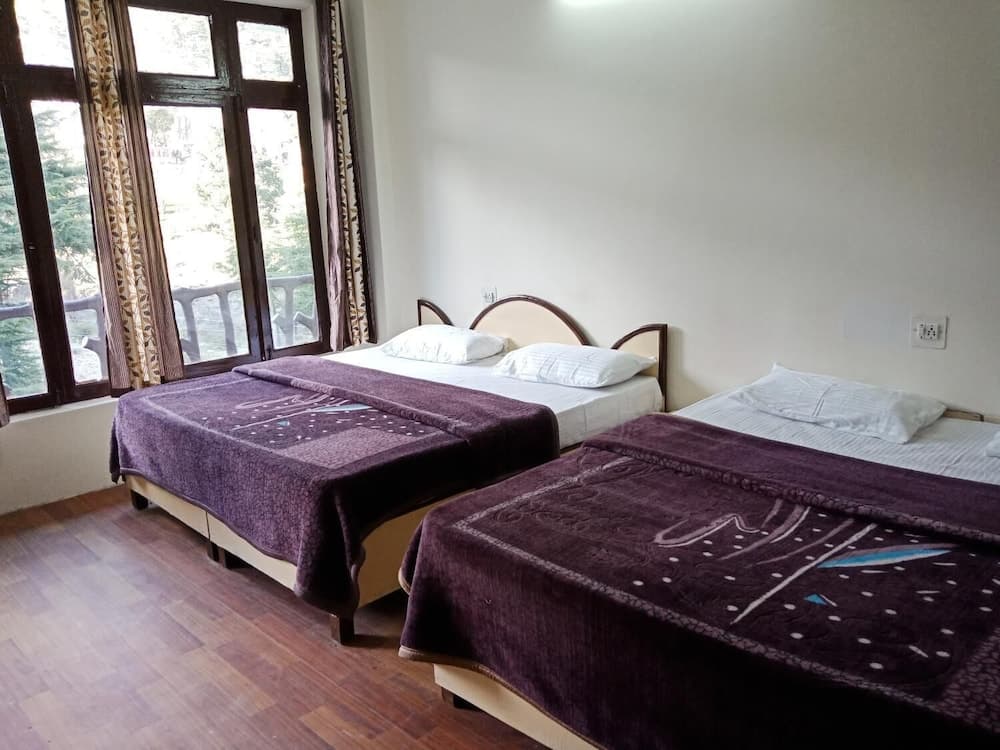 Hotel Pine Spring