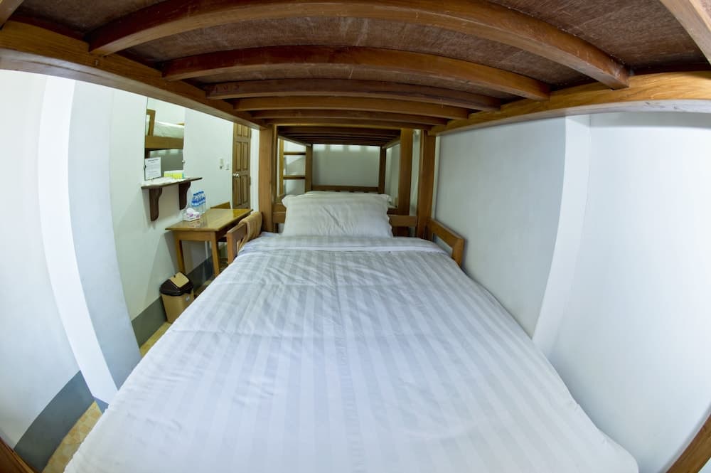 Banyan Hostel
