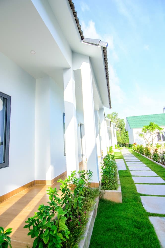 Wanderlust Bungalows