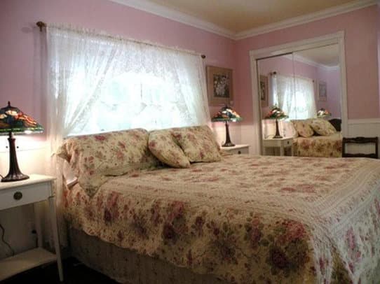 Monte Rio Cottages