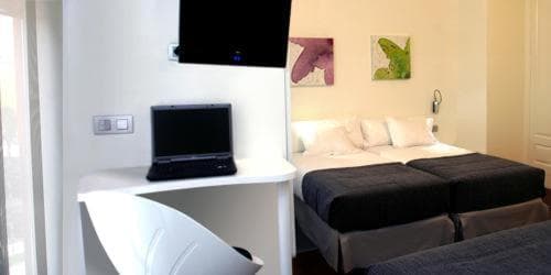 Hostal Acuarela