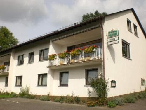 Am Rosengarten