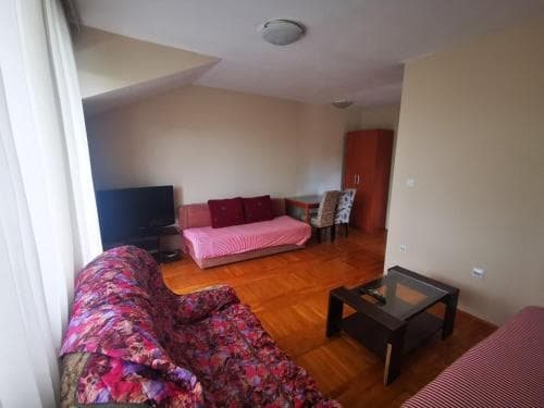 Explorer Hostel