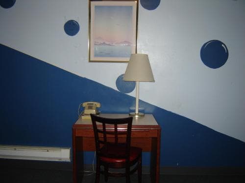 Bali Hai Motel