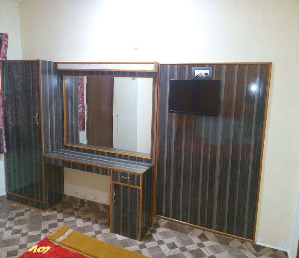 Hotel KVS Residency