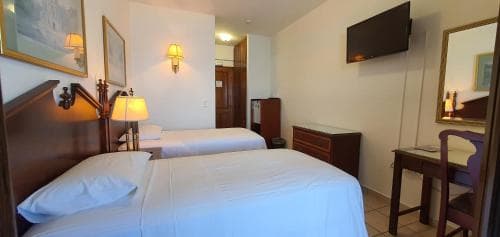 Kastro Hotel