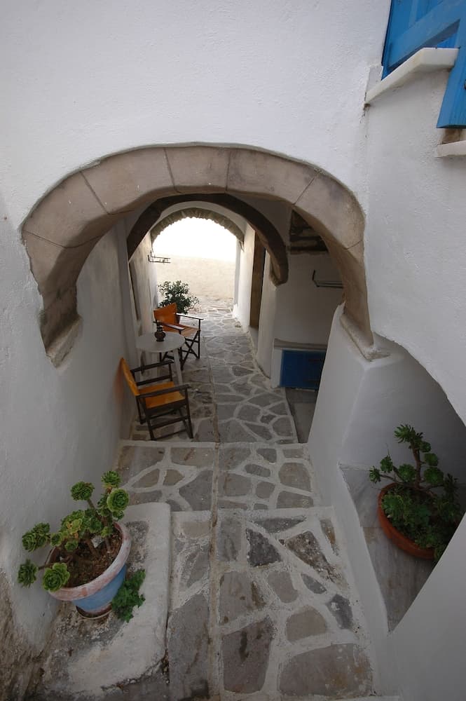 Hotel Anixis