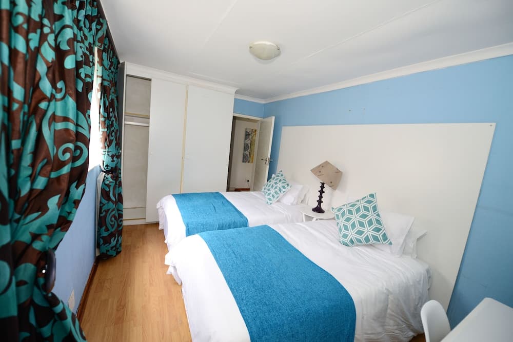 Corgi Guest House