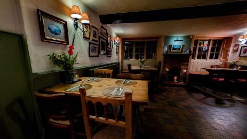 The Rose & Crown