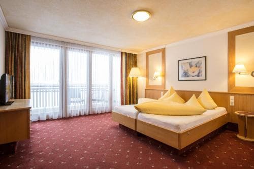 Hotel Weisseespitze