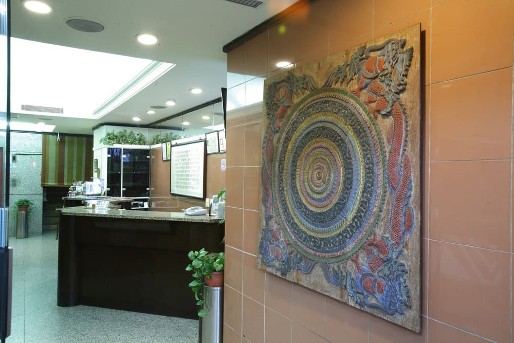 Sun Hotel
