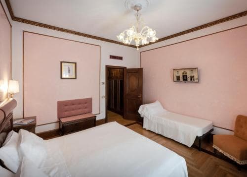 Due Torri Hotel