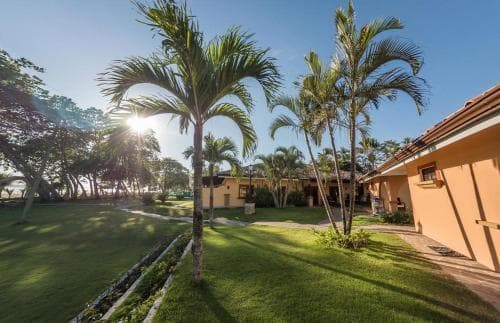 Sunset Del Mar Resort