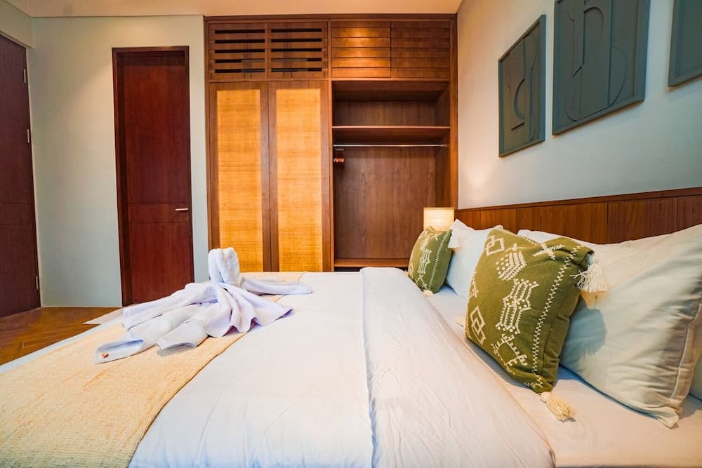 AMR Echo Beach Villa's Canggu