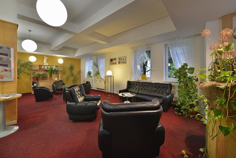 EA Hotel Populus