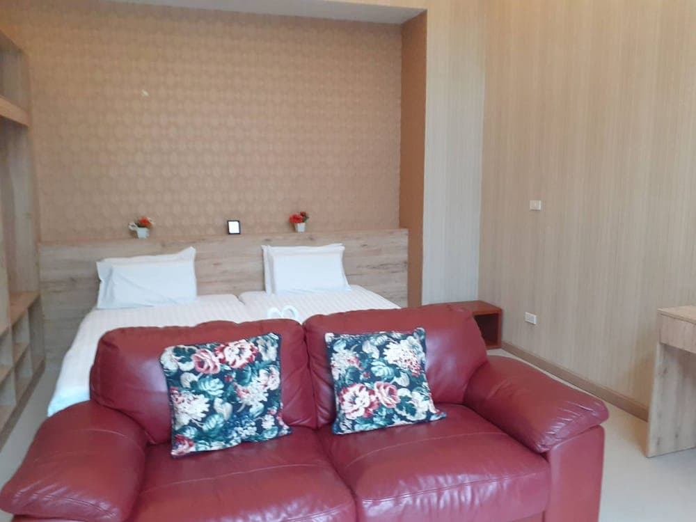Areeca Pool Villa