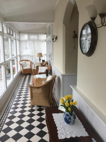 Dolphin Guest House