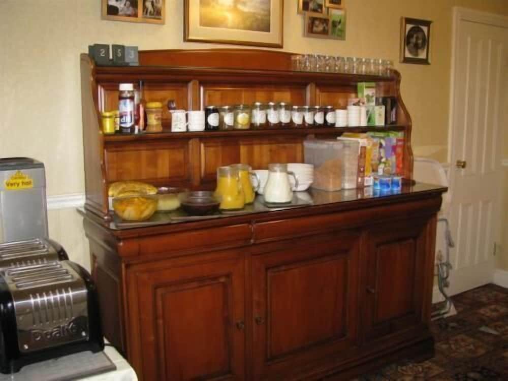 Meadowcroft Guest House