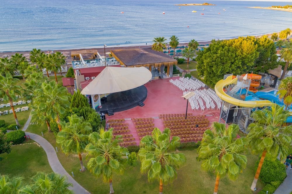 Justiniano Resort