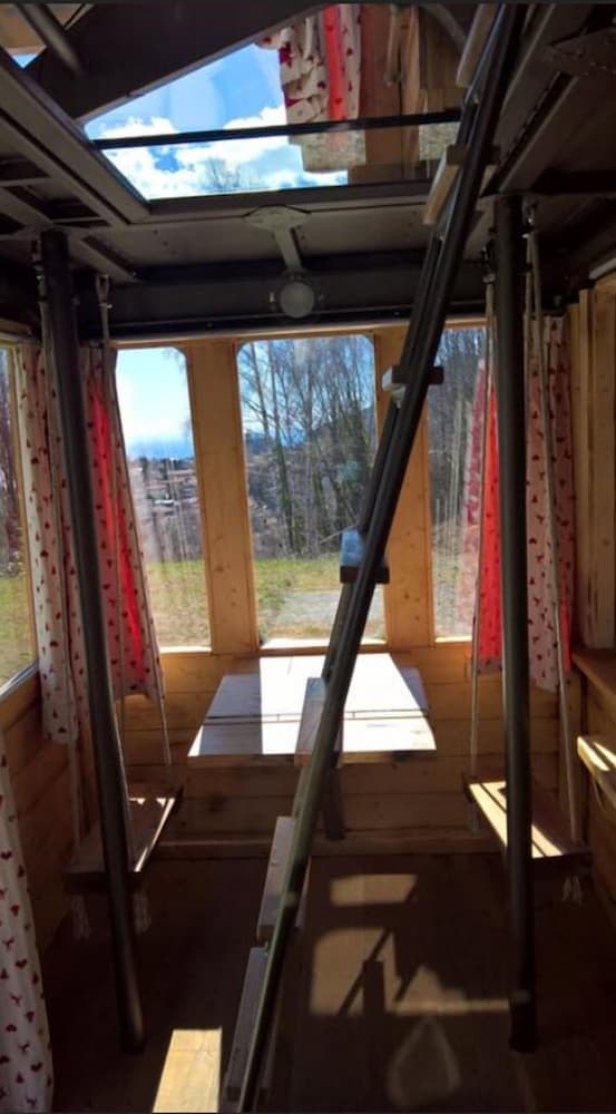 Cablewayroom