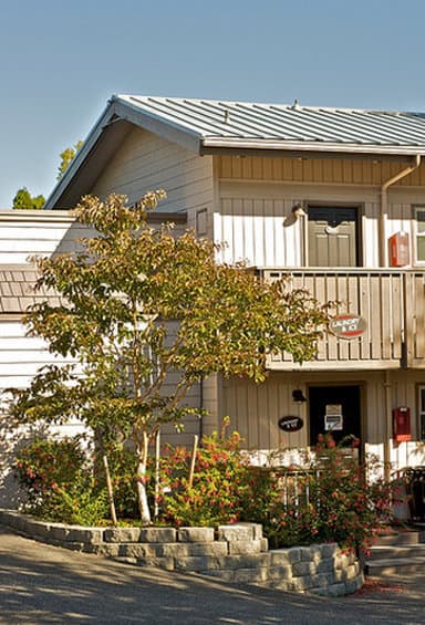 Earthbox Inn & Spa