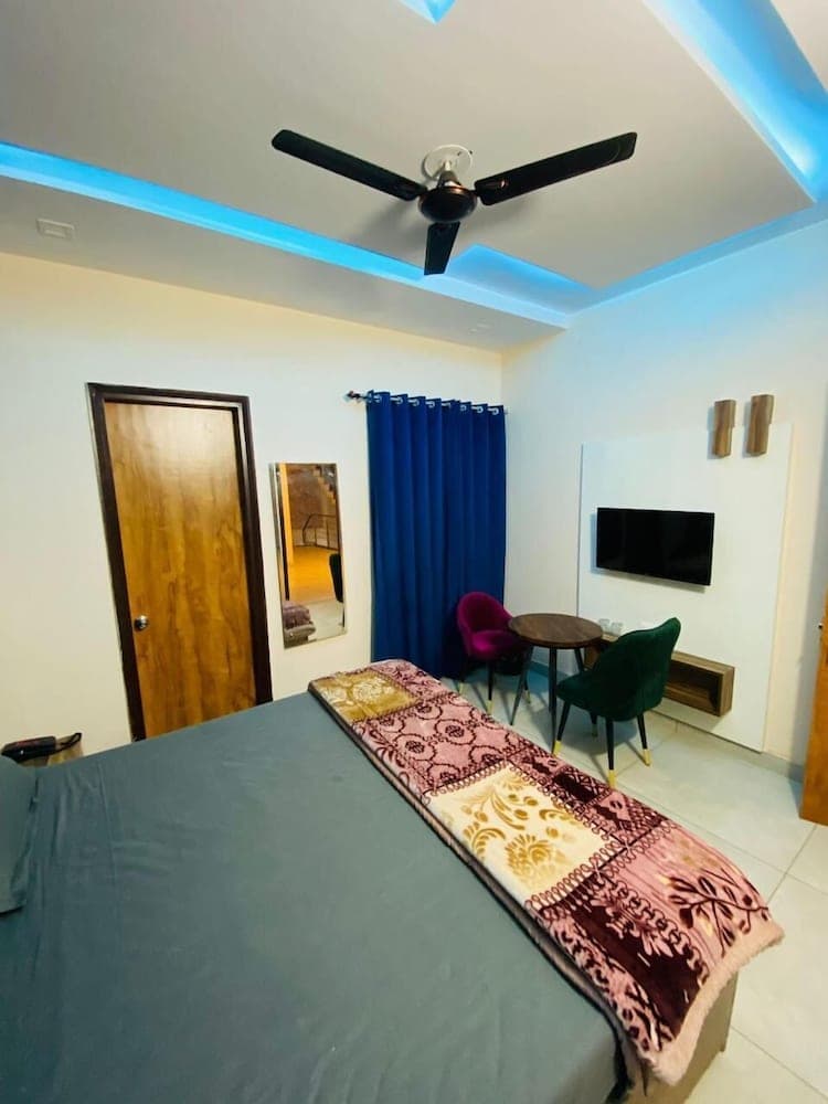Hotel Azaara