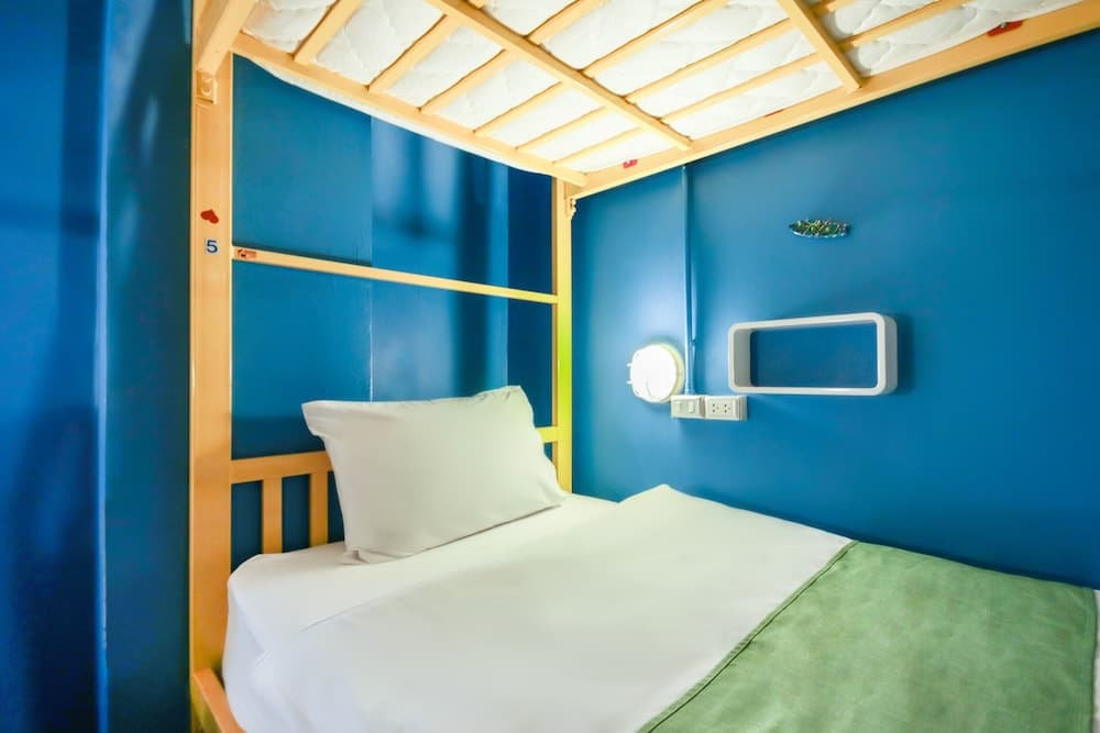 Fin Hostel Phuket