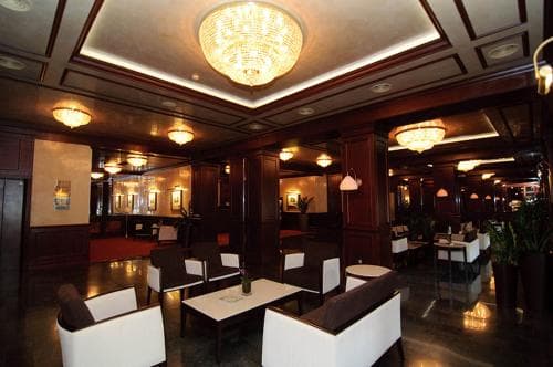 National Hotel