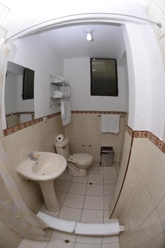 Tayta Wasi Hostel