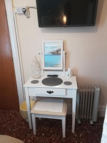 Schofield Guest House