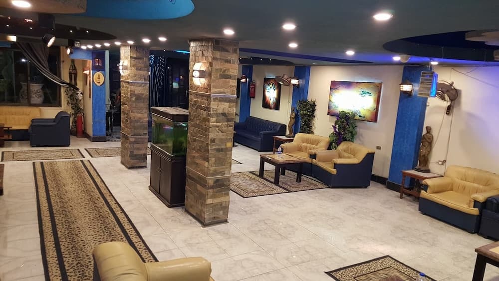 High Way Hotel