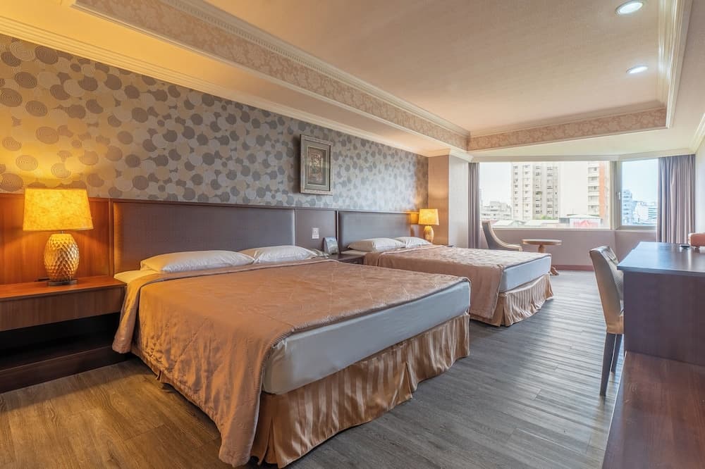 Hamilton Hotel