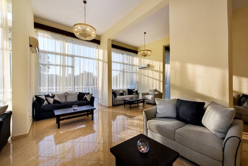 Amalia Hotel