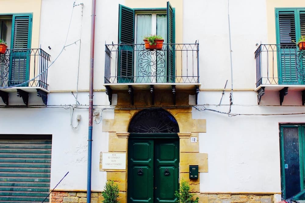 B&B Largo Barile