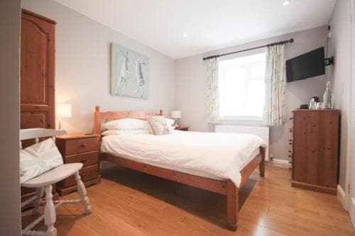 The Five Dials Inn