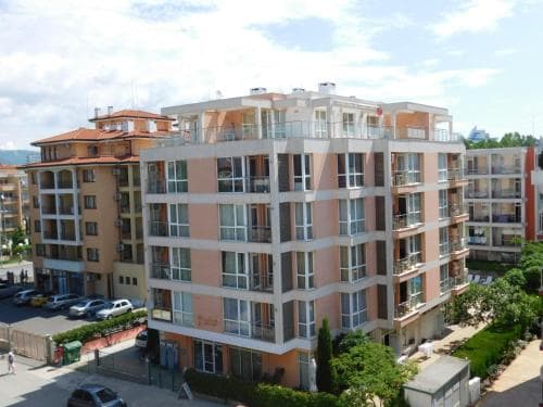Darius Apartments