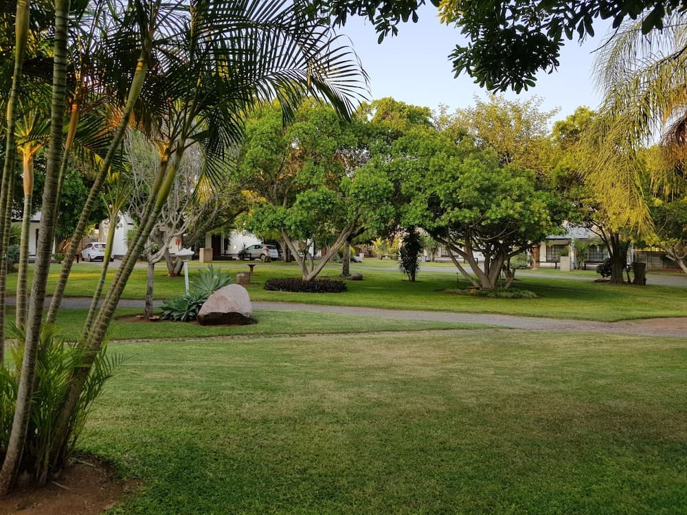 Baobab Chalets