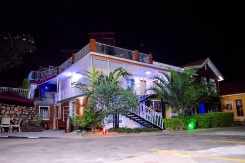 COZY VIEW HOTEL