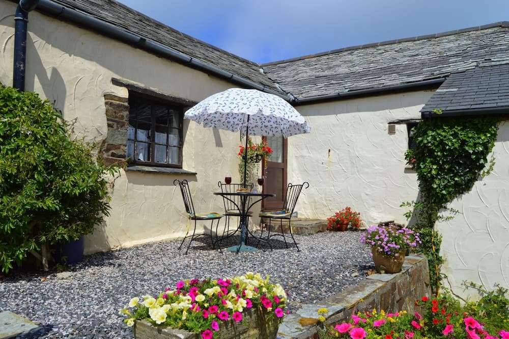 Windbury Cottage