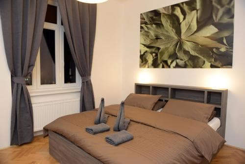 Ginger Rooms