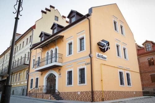 Arthouse Hostel