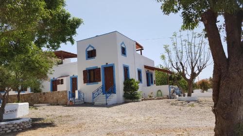 Andreas Apartments