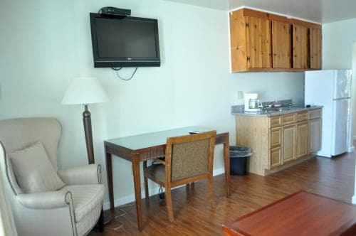 Spindrift Motel