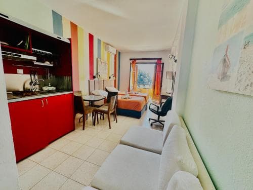 Aphrodite Apartments