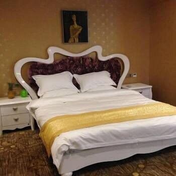 Aier Hotel